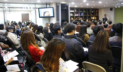 ▲심포지엄이 진행되고 있다. ⓒ소리귀클리닉 제공