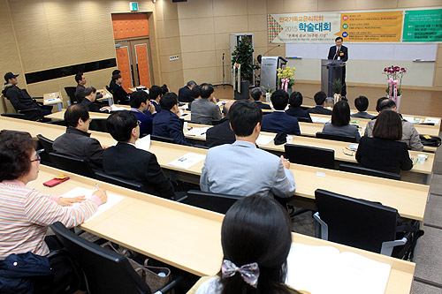 ▲한국기독교윤리학회 학술대회가 진행되고 있다. ⓒ김진영 기자